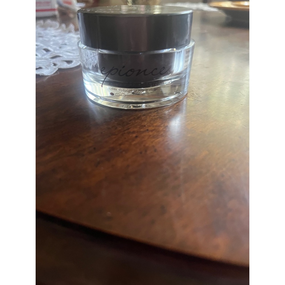 Epionce Renewal Facial Cream 1.7oz Moisturizer Exp 07/2028 USED ONCE
